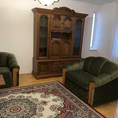 Gabor Pal 1 Apartman 2 Szoba Dunafoldvar Zewnętrze zdjęcie