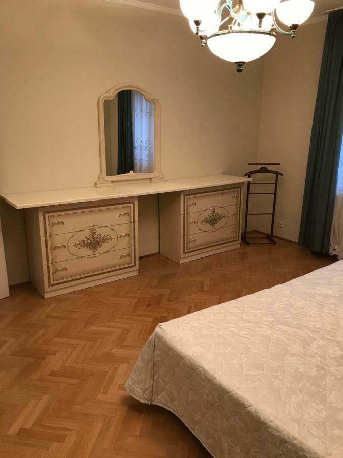 Gabor Pal 1 Apartman 2 Szoba Dunafoldvar Zewnętrze zdjęcie